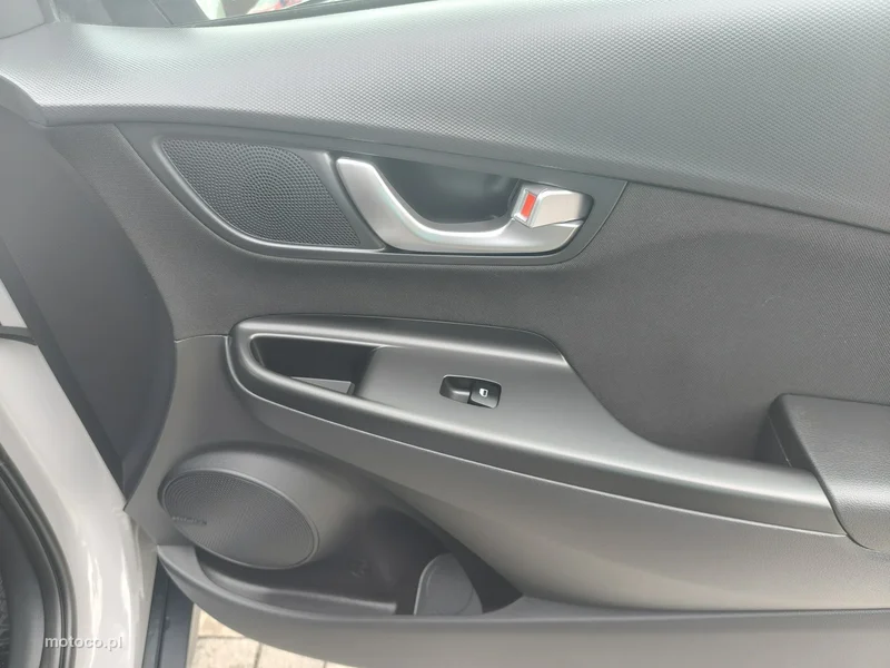 Hyundai KONA 23