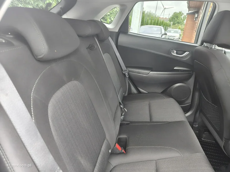 Hyundai KONA 24