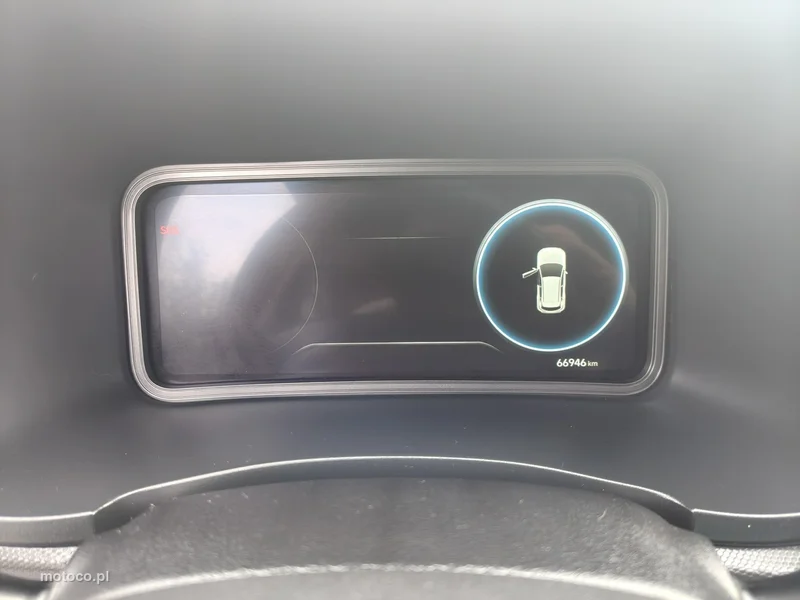 Hyundai KONA 8