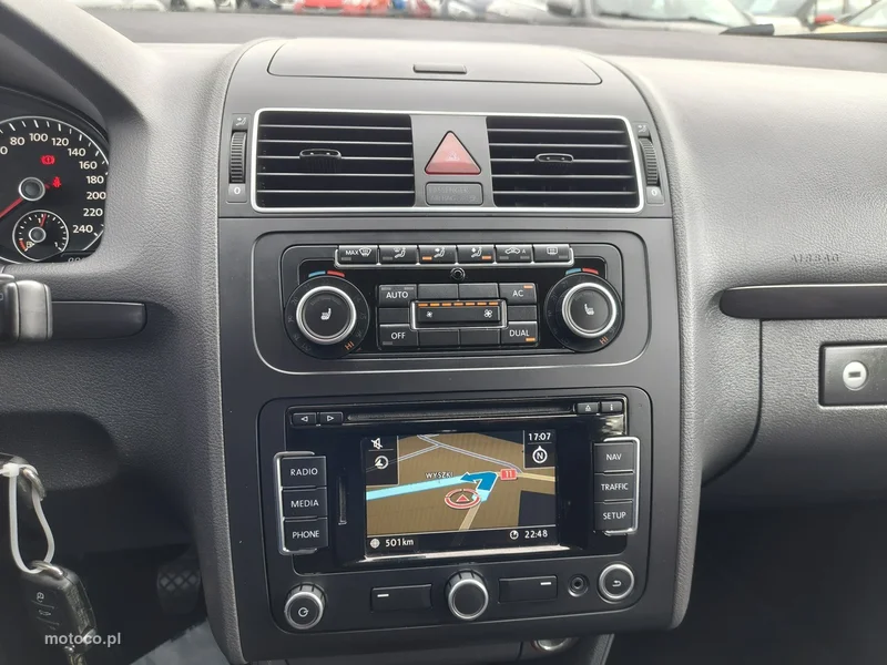 Volkswagen Touran 1T 11