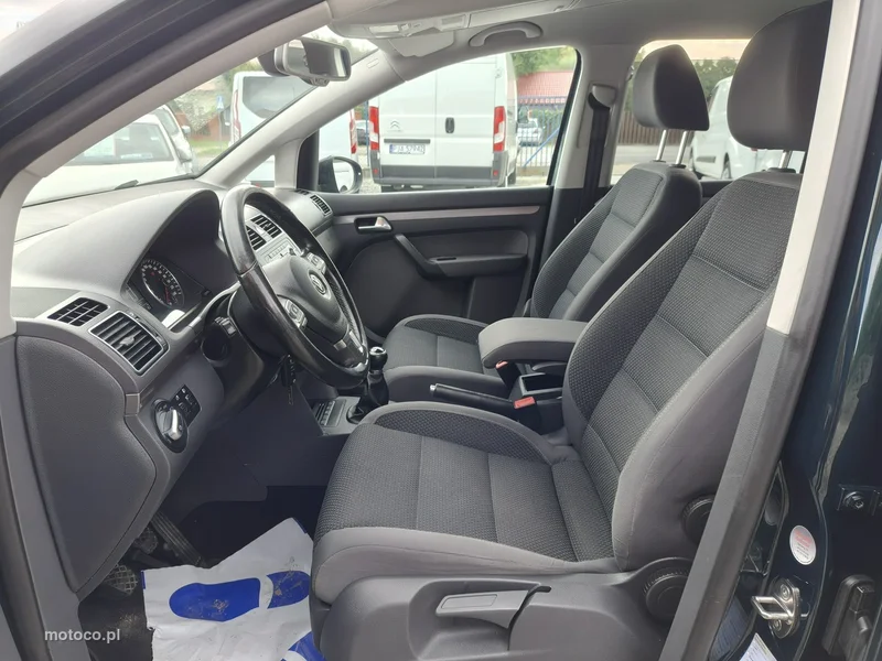 Volkswagen Touran 1T 7