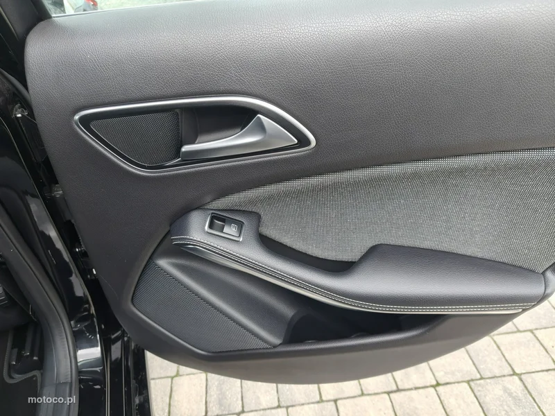 Mercedes-Benz Klasa A W176 A 160 26