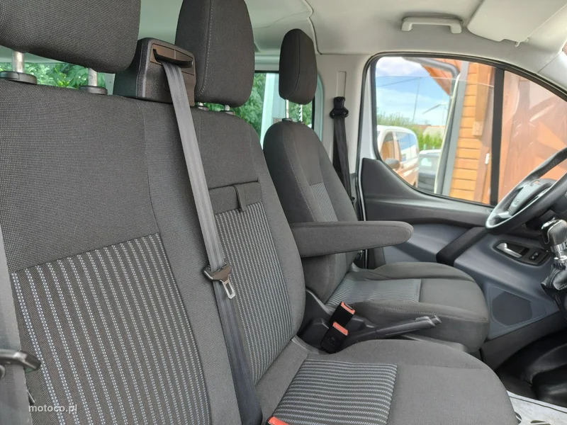 Ford Transit Custom 18