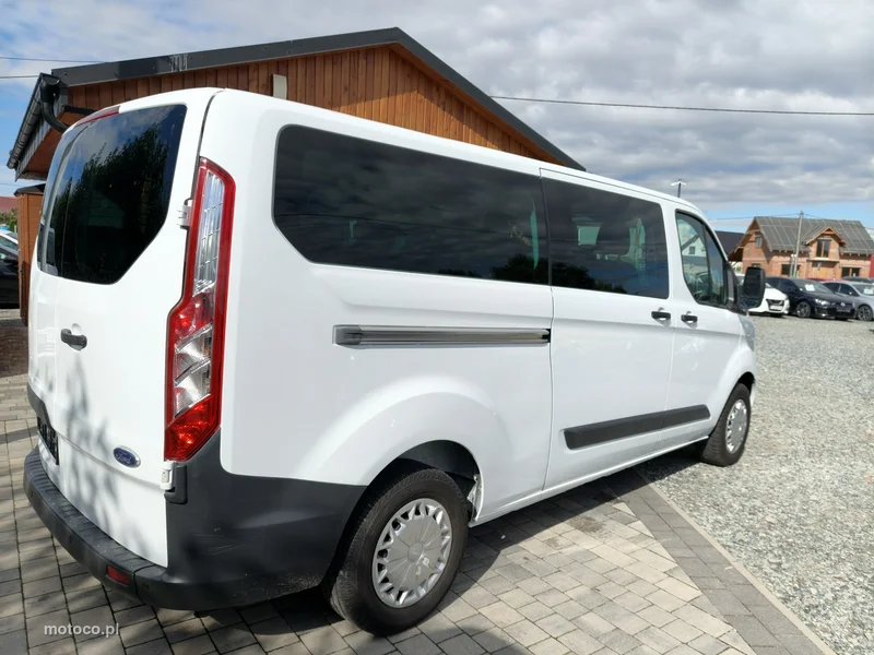 Ford Transit Custom 4