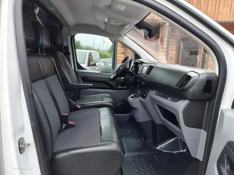 Peugeot Expert 18