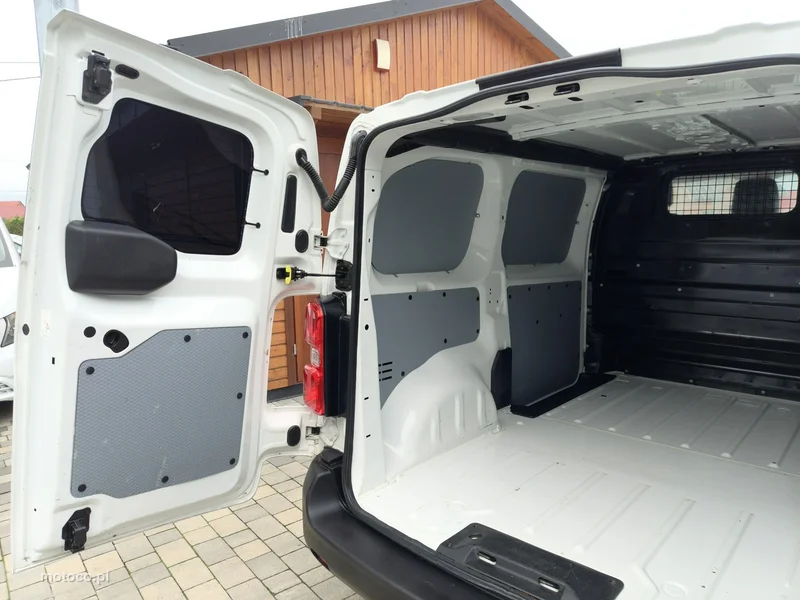 Peugeot Expert 23