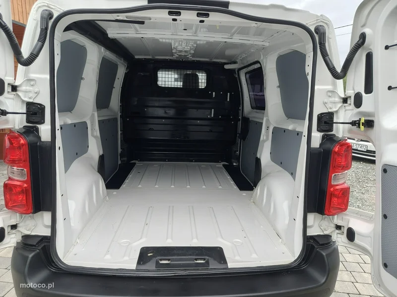 Peugeot Expert 24