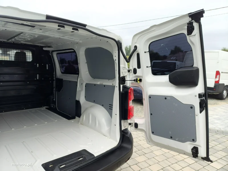 Peugeot Expert 25