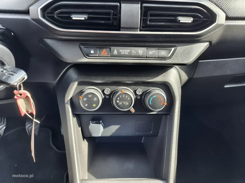 Dacia Sandero 11
