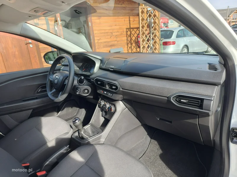 Dacia Sandero 19