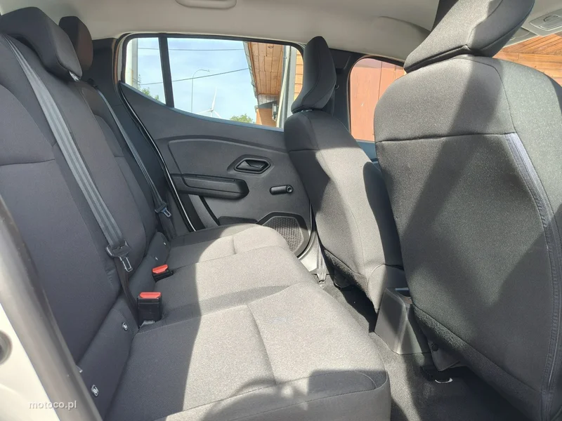 Dacia Sandero 23
