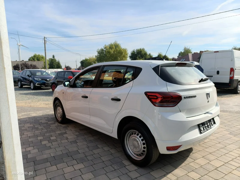 Dacia Sandero 4