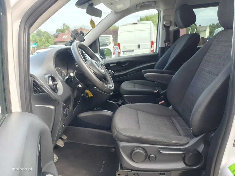Mercedes-Benz Vito 7