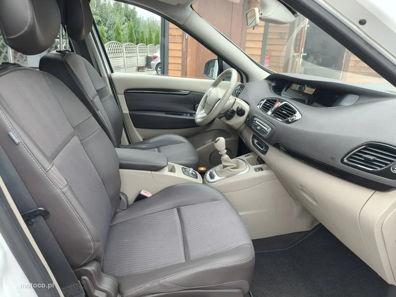 Renault Scenic III 18