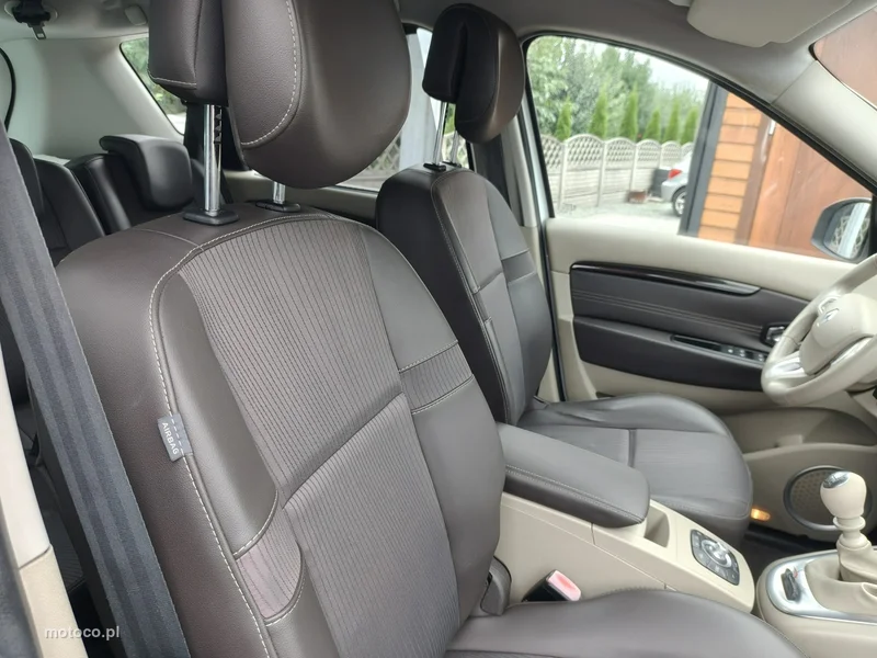Renault Scenic III 19