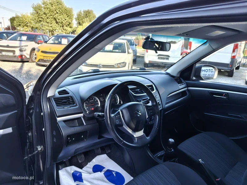 Suzuki Swift 12