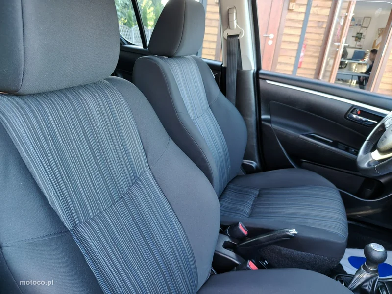 Suzuki Swift 21