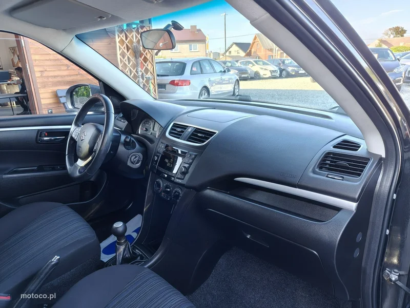 Suzuki Swift 22