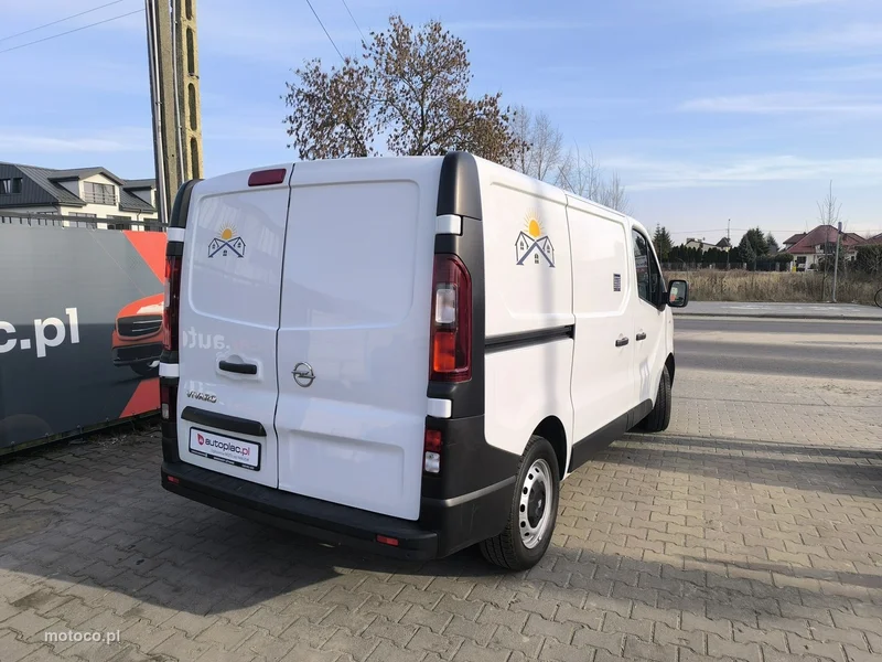 Opel Vivaro 5