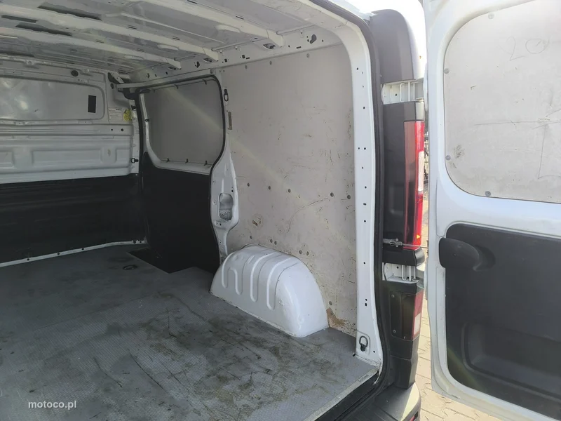Opel Vivaro 26