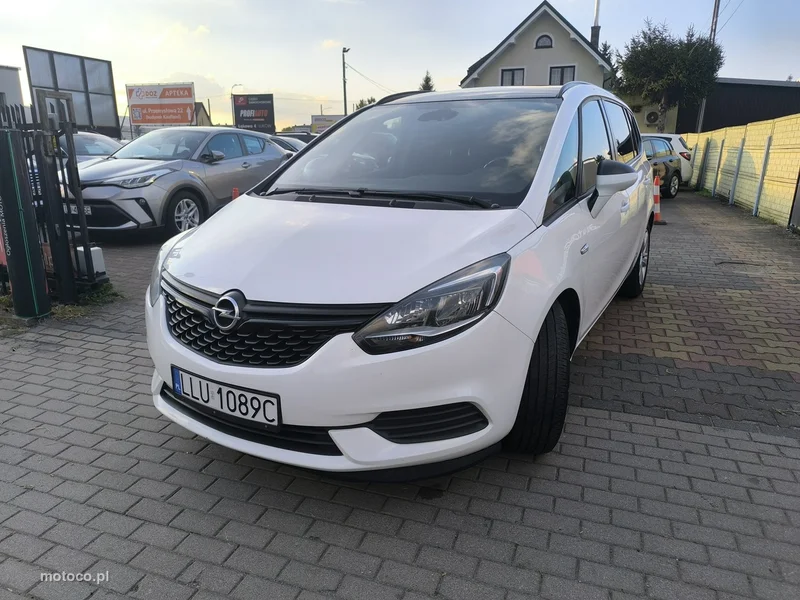 Opel Zafira 11