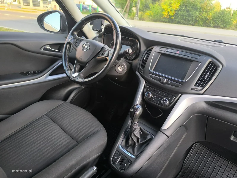 Opel Zafira 20