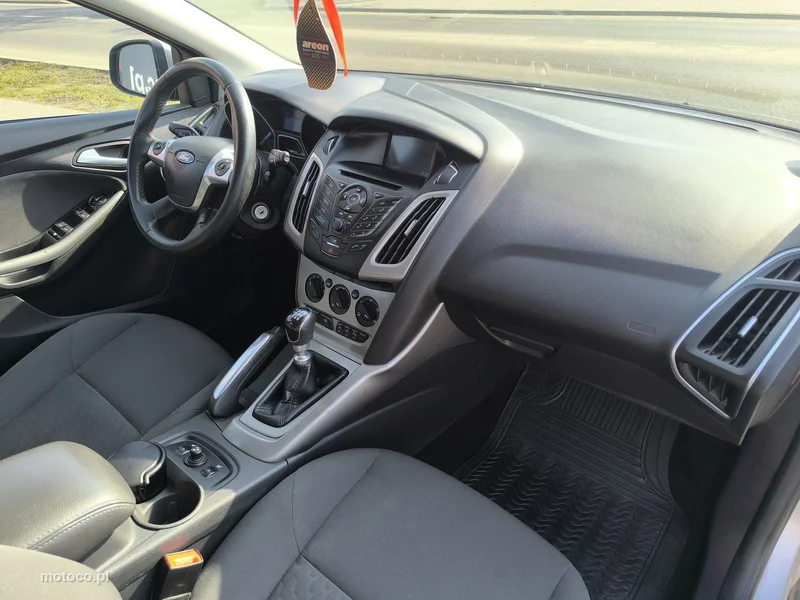 Ford Focus III 20
