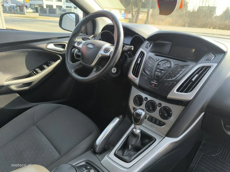 Ford Focus III 21