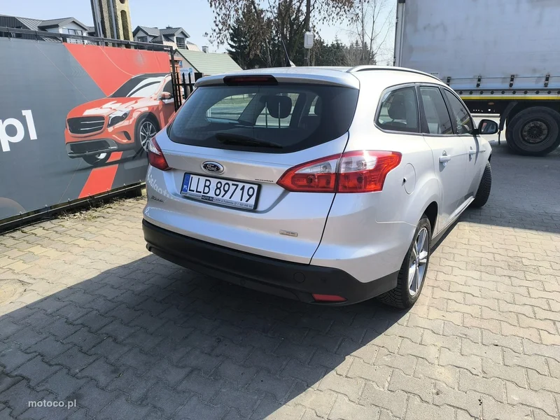 Ford Focus III 6