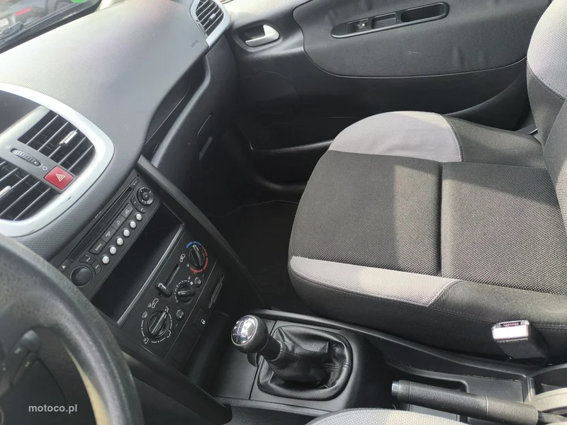 Peugeot 207 14