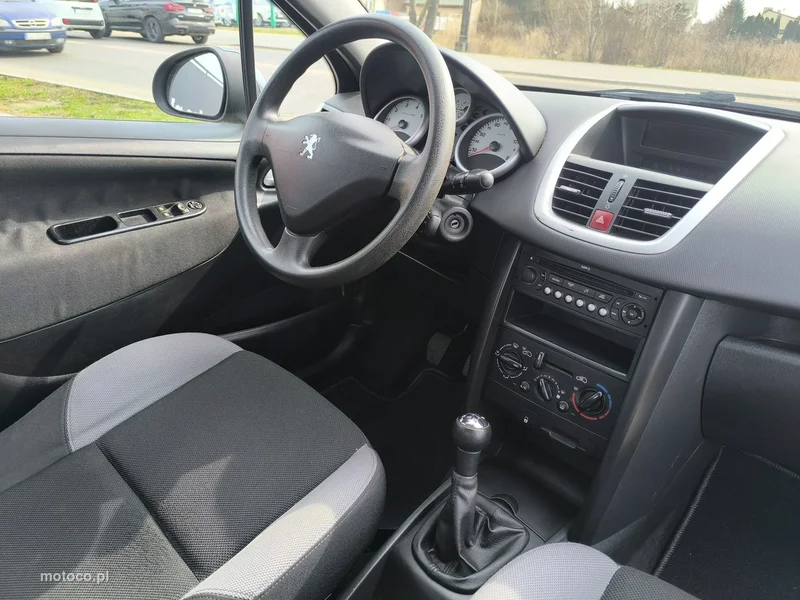 Peugeot 207 20