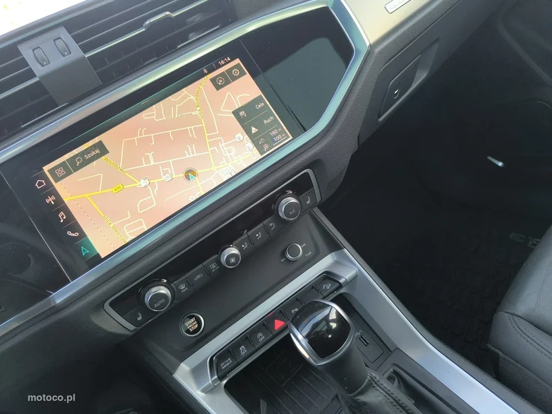 Audi Q3 F3 26