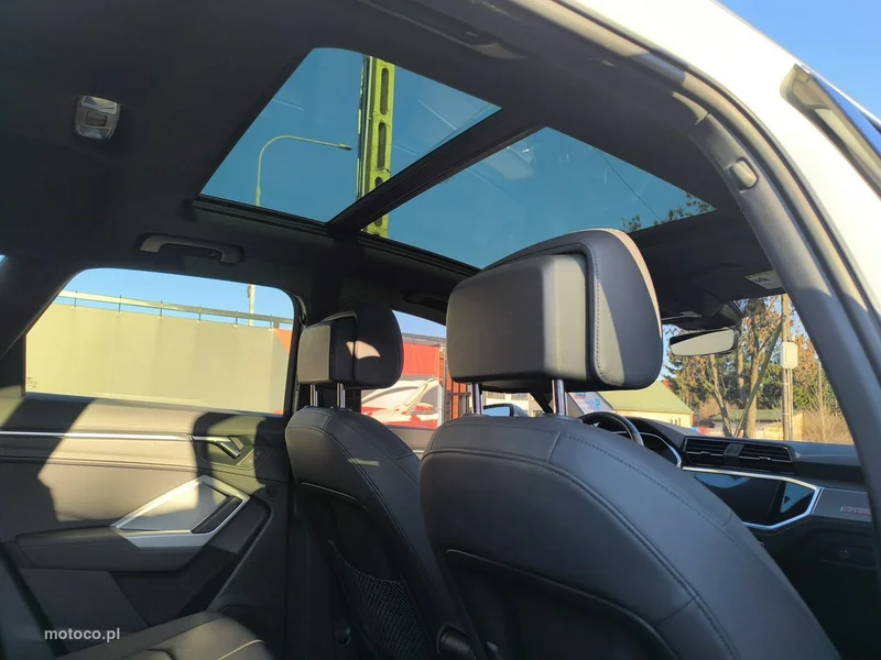 Audi Q3 F3 35