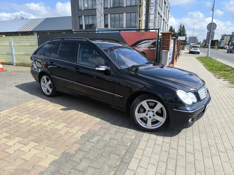 Mercedes-Benz Klasa C W203 C 320 2