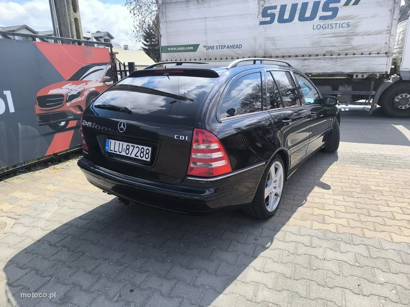 Mercedes-Benz Klasa C W203 C 320 5