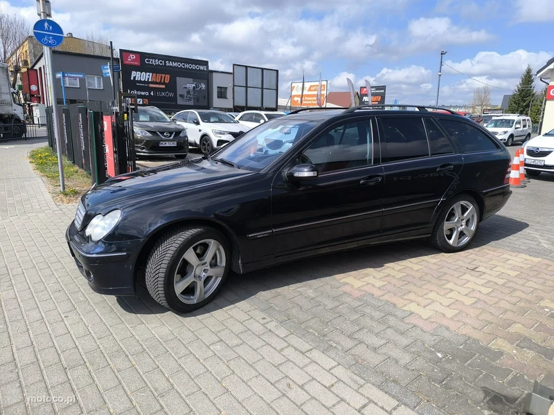 Mercedes-Benz Klasa C W203 C 320 9