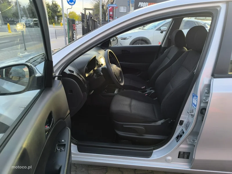 Hyundai i30 16