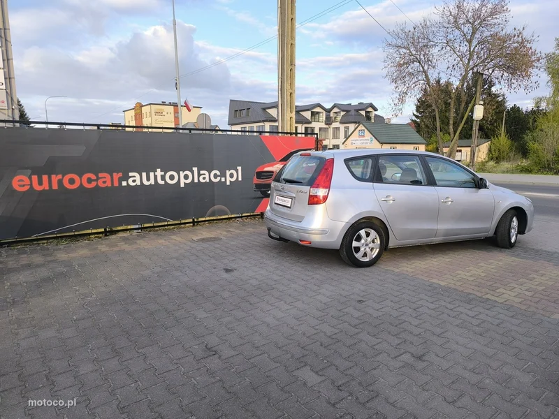 Hyundai i30 4