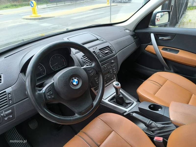 BMW X3 E83 13