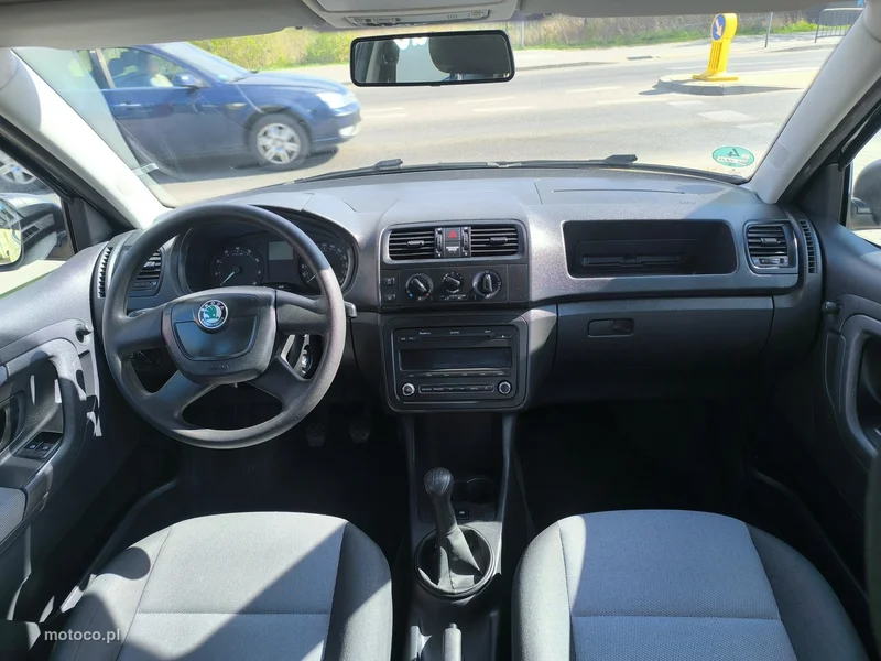 Skoda Fabia II 19