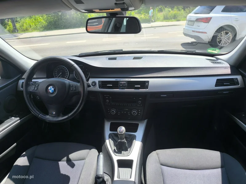 BMW Seria 3 E90 318 18