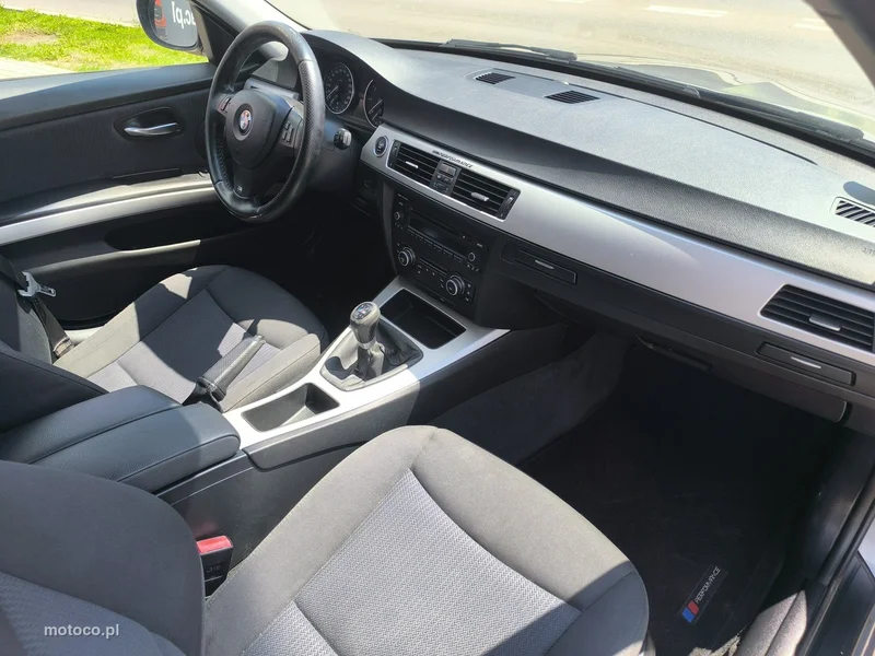 BMW Seria 3 E90 318 20