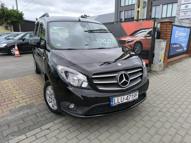 Mercedes-Benz Citan Tourer 12