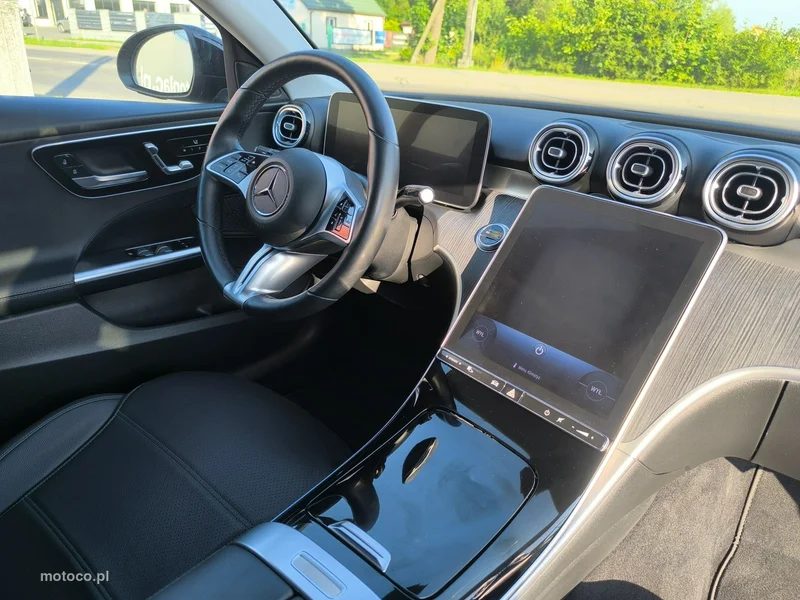 Mercedes-Benz Klasa C W206 C 200 25