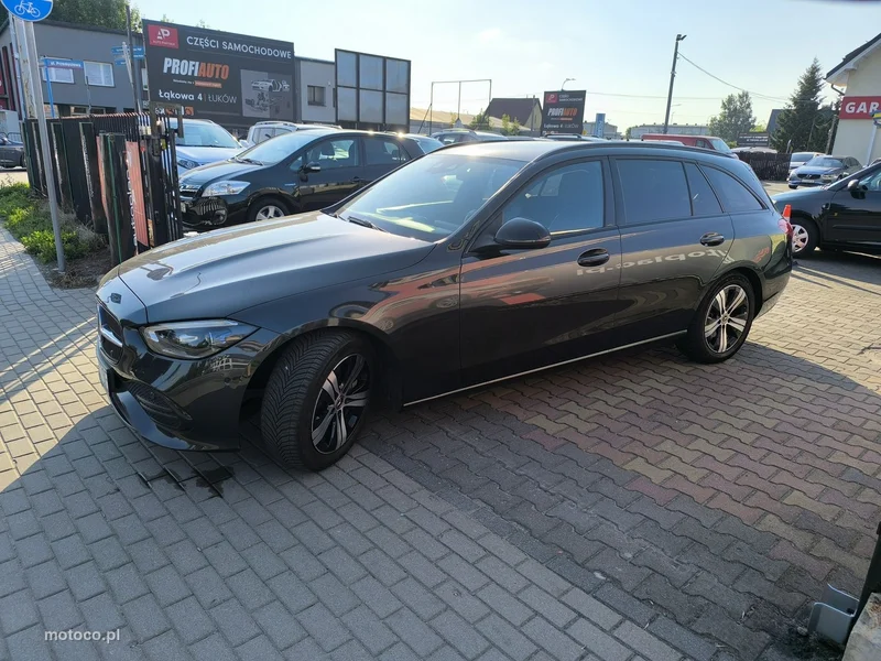 Mercedes-Benz Klasa C W206 C 200 8