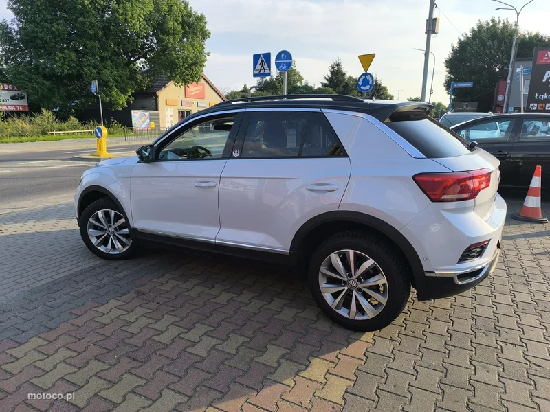 Volkswagen T-Roc A1 9