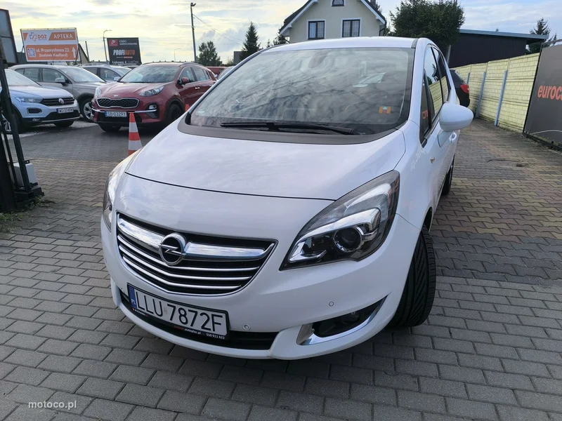 Opel Meriva B 11