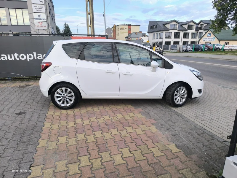 Opel Meriva B 3
