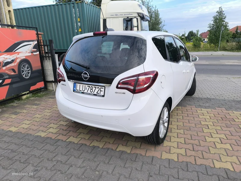 Opel Meriva B 6