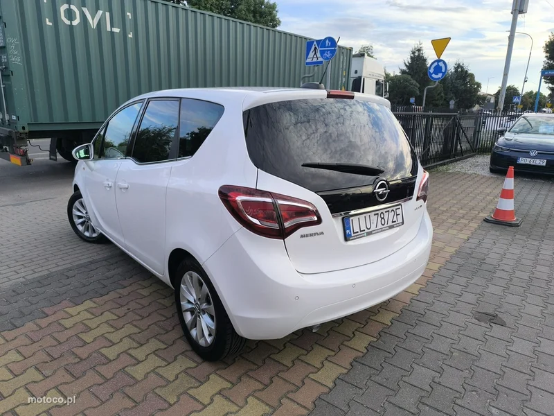 Opel Meriva B 7